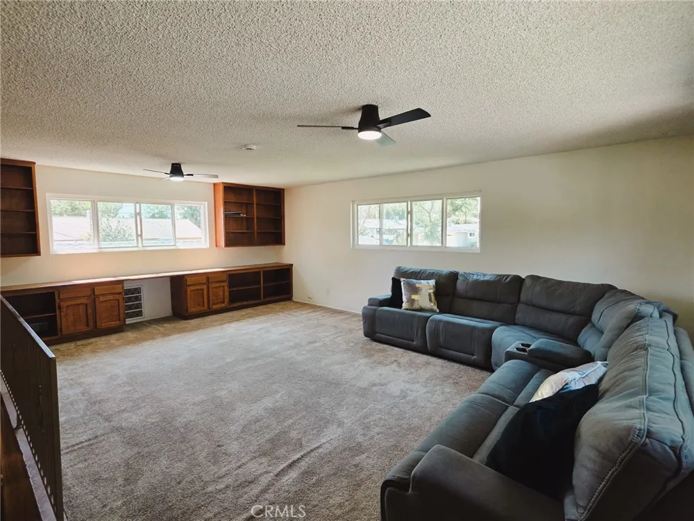 5094 Crescent Street San Bernardino, CA 92407