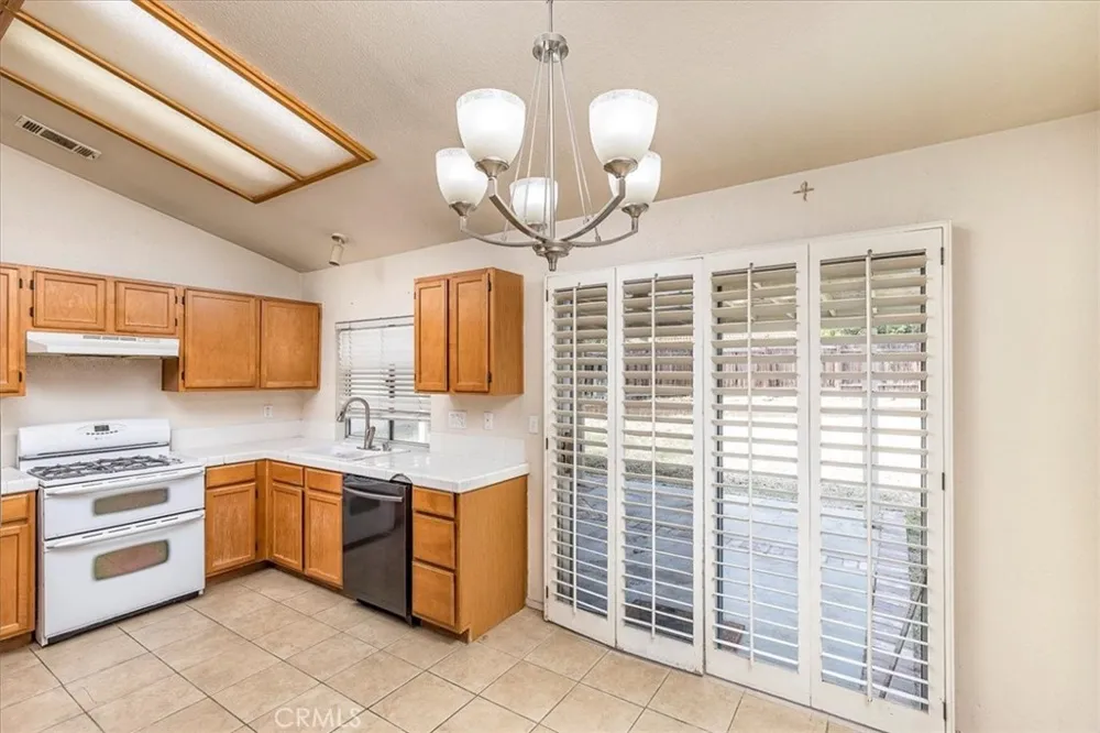 43115 Corte Landeros Temecula, CA 92592
