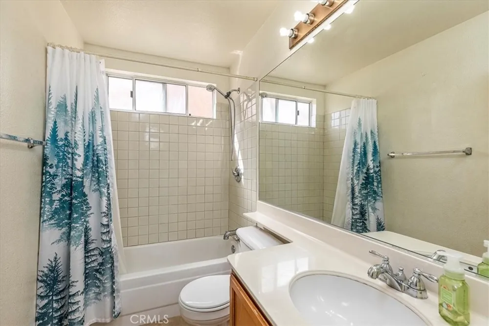 43115 Corte Landeros Temecula, CA 92592