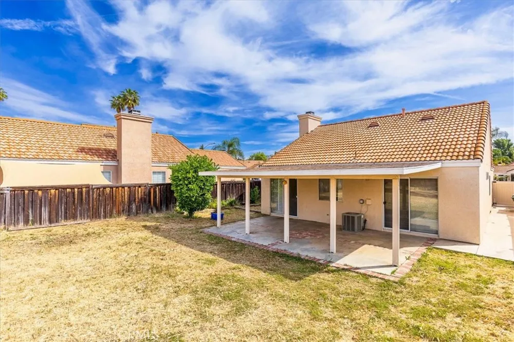 43115 Corte Landeros Temecula, CA 92592