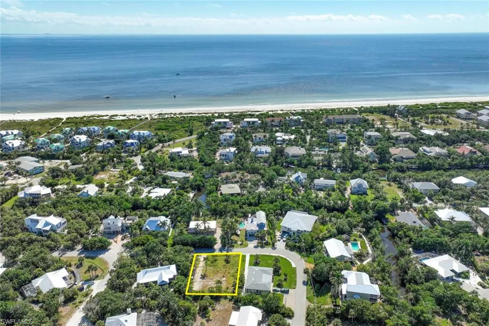 524 Lagoon Drive Sanibel, FL 33957