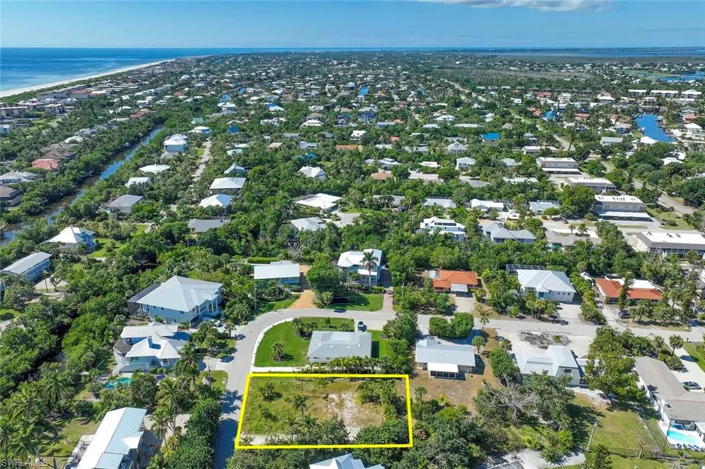 524 Lagoon Drive Sanibel, FL 33957