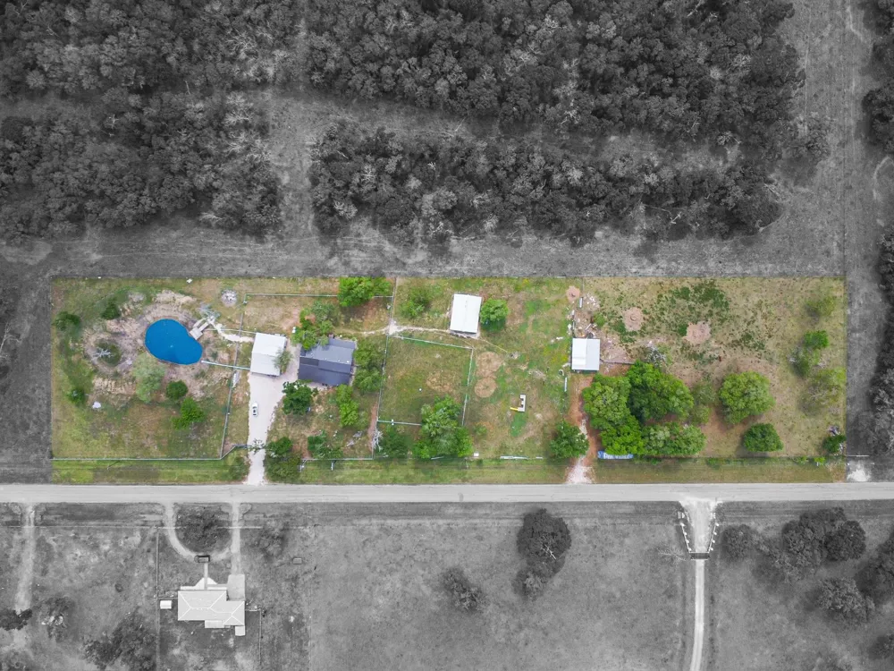 803 County Road 772 Damon, TX 77430