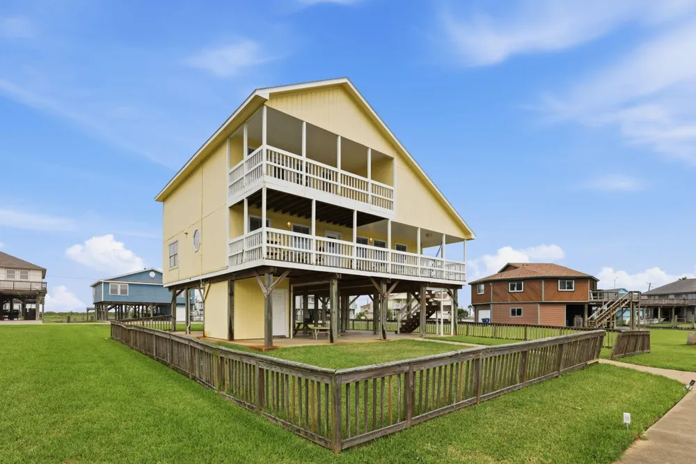 166 Sand Shoals Road Freeport, TX 77541