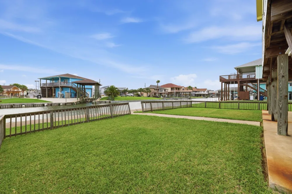 166 Sand Shoals Road Freeport, TX 77541