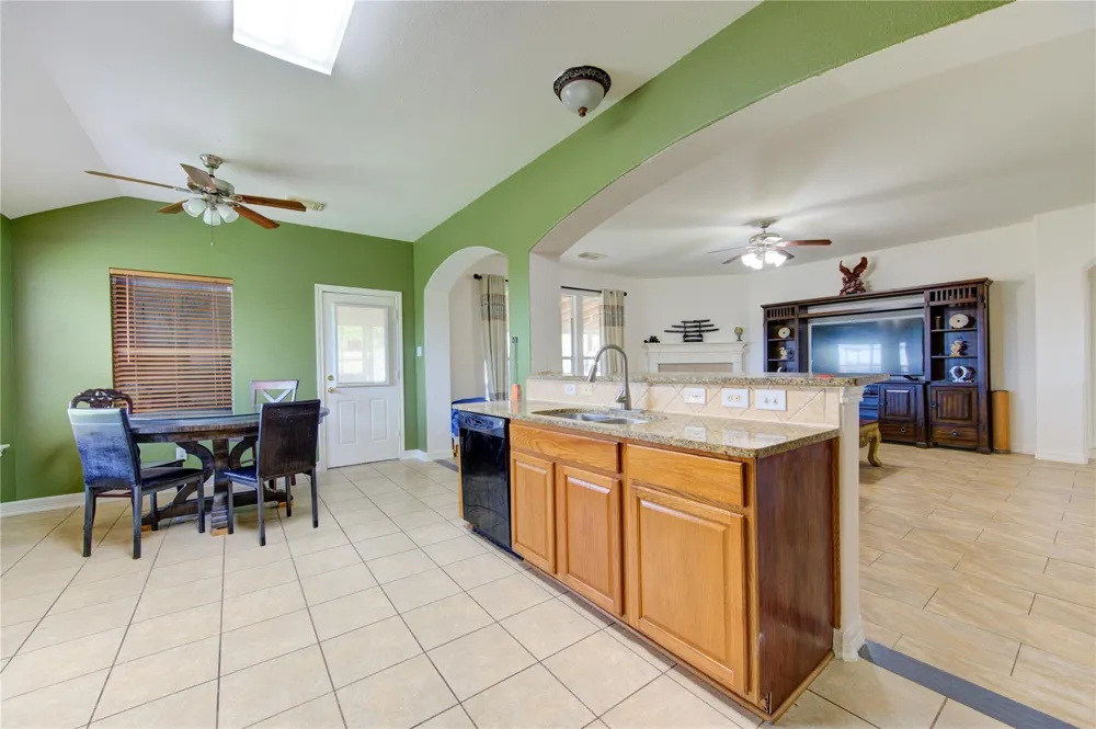 702 Hollyhock Drive Stafford, TX 77477