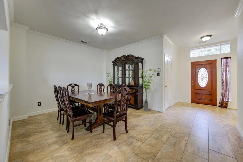 702 Hollyhock Drive Stafford, TX 77477