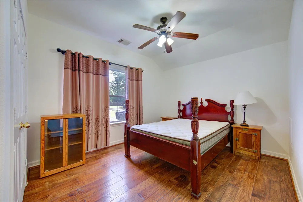 702 Hollyhock Drive Stafford, TX 77477