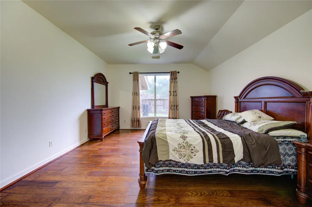 702 Hollyhock Drive Stafford, TX 77477