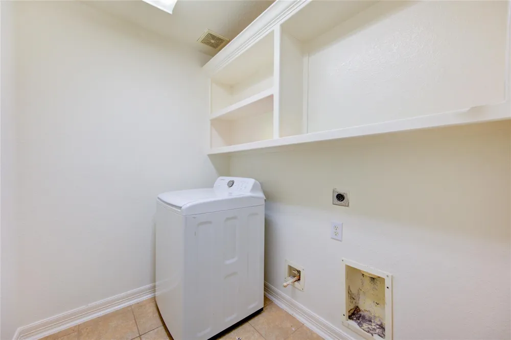 702 Hollyhock Drive Stafford, TX 77477