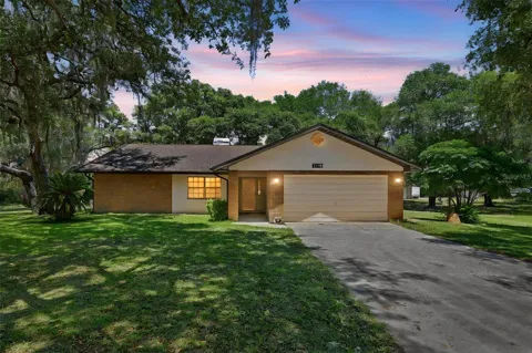 3915 S SPANIEL TRAIL