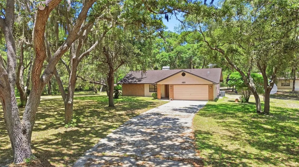 3915 S SPANIEL TRAIL Inverness, FL 34450