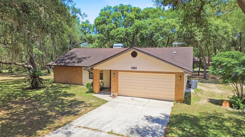 3915 S SPANIEL TRAIL Inverness, FL 34450