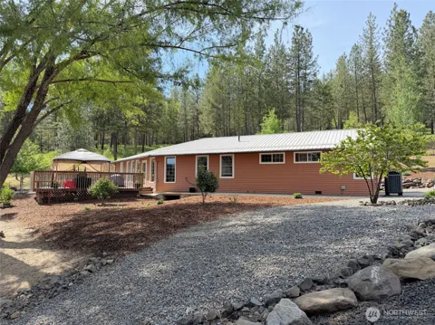 32765 Rays Place