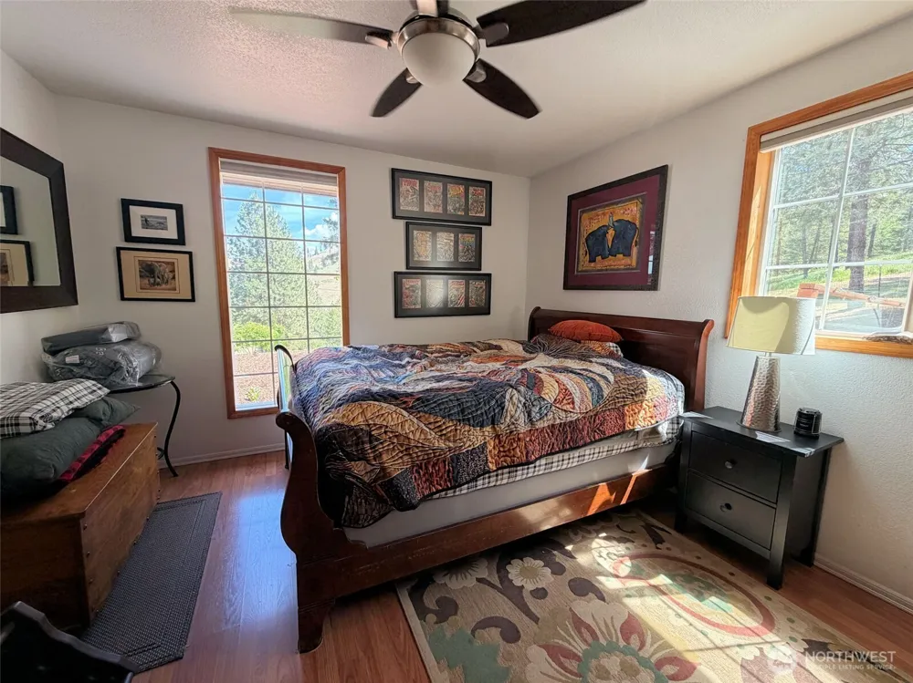 32765 Rays Place Davenport, WA 99122