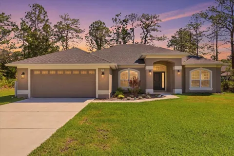 3 STOKESIA COURT
