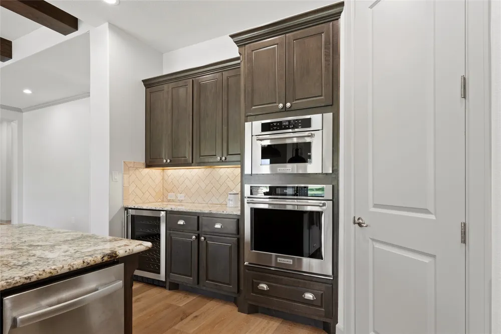 119 Hidden Canyon Cove Driftwood, TX 78619