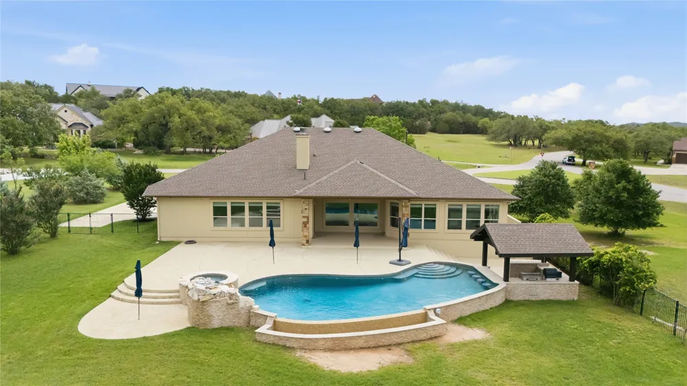 119 Hidden Canyon Cove Driftwood, TX 78619