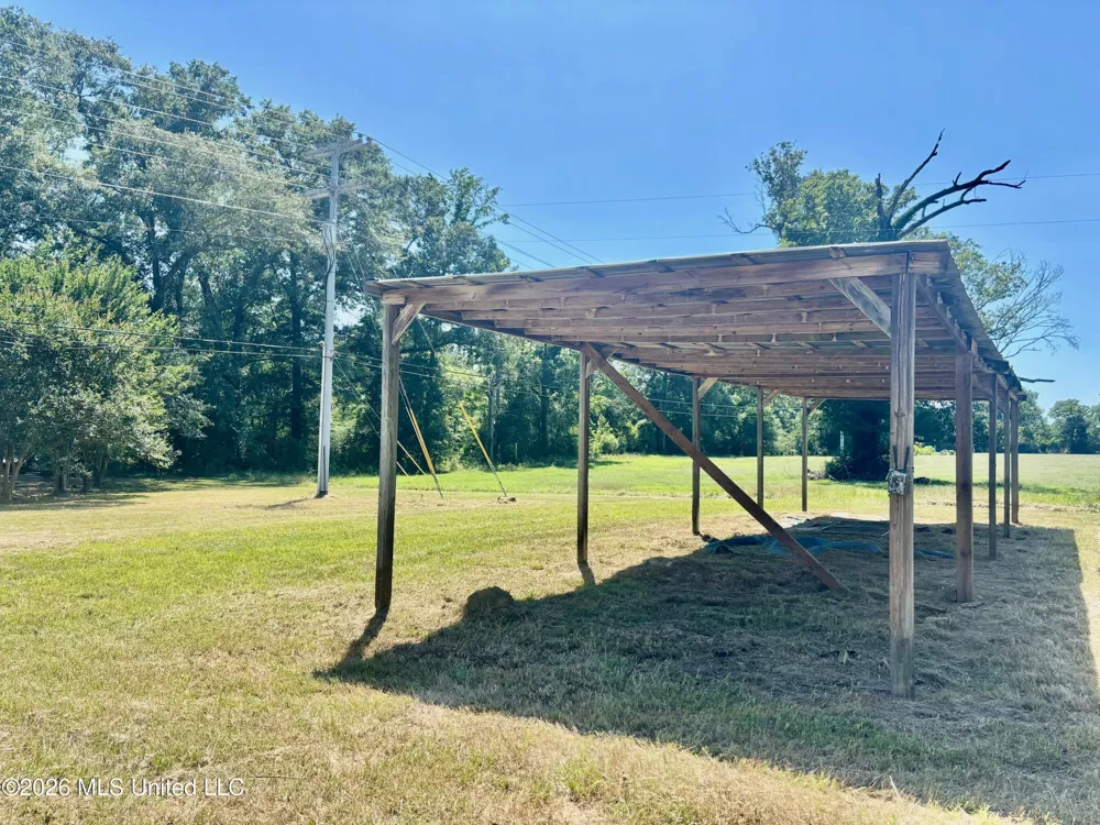 5014 Leatherwood Road Tylertown, MS 39667