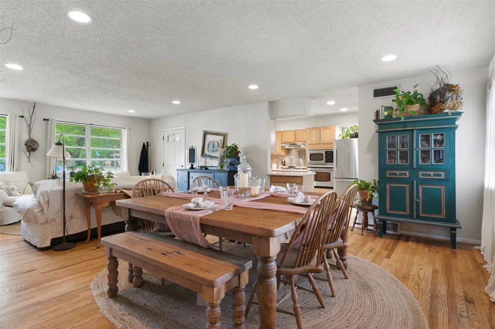 7103 Wake Forrest Drive Dallas, TX 75214