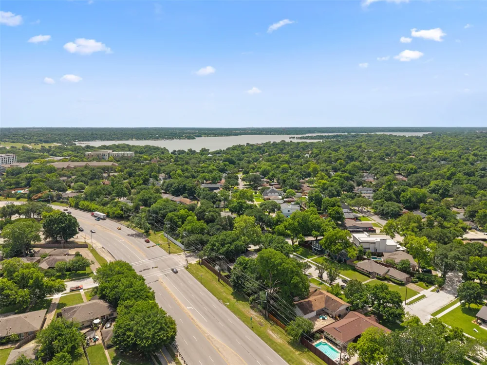 7103 Wake Forrest Drive Dallas, TX 75214