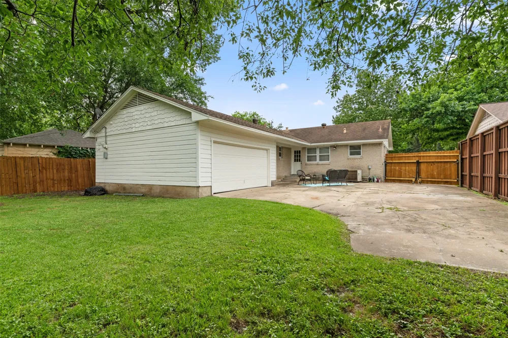 7103 Wake Forrest Drive Dallas, TX 75214