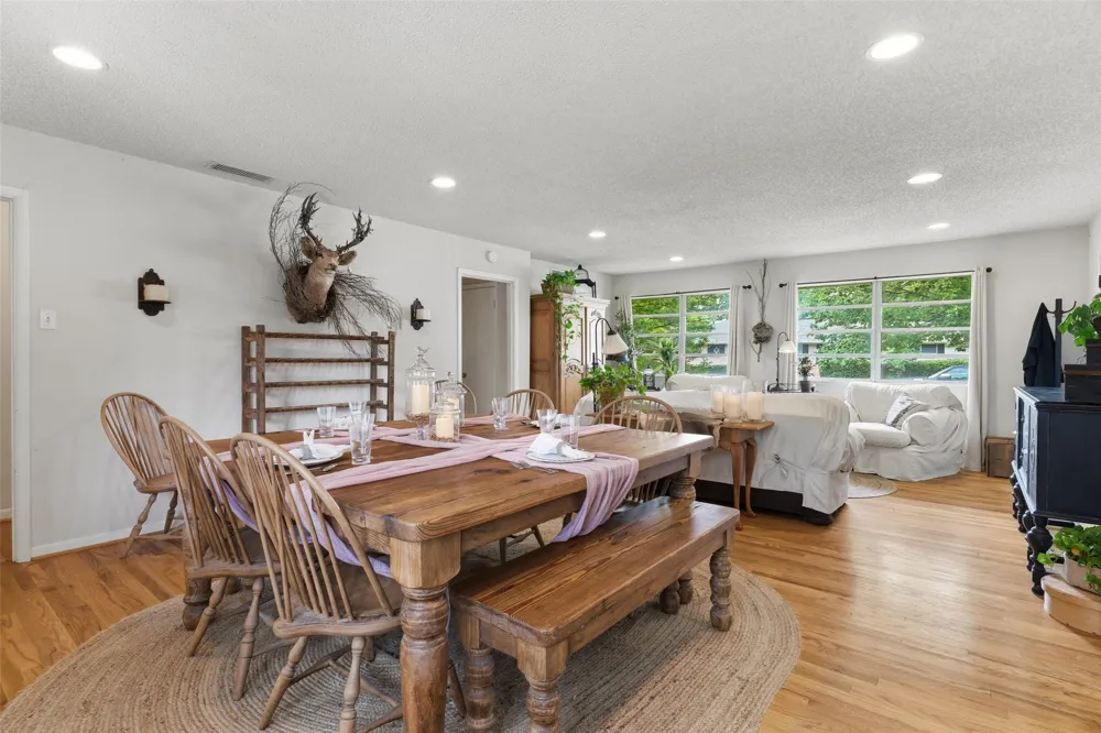 7103 Wake Forrest Drive Dallas, TX 75214