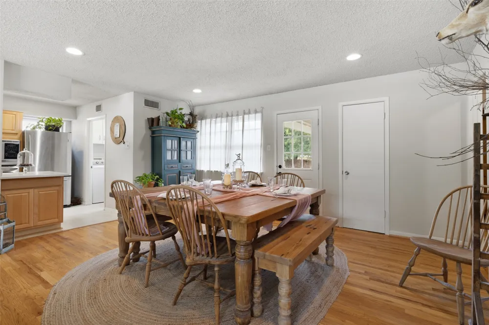 7103 Wake Forrest Drive Dallas, TX 75214