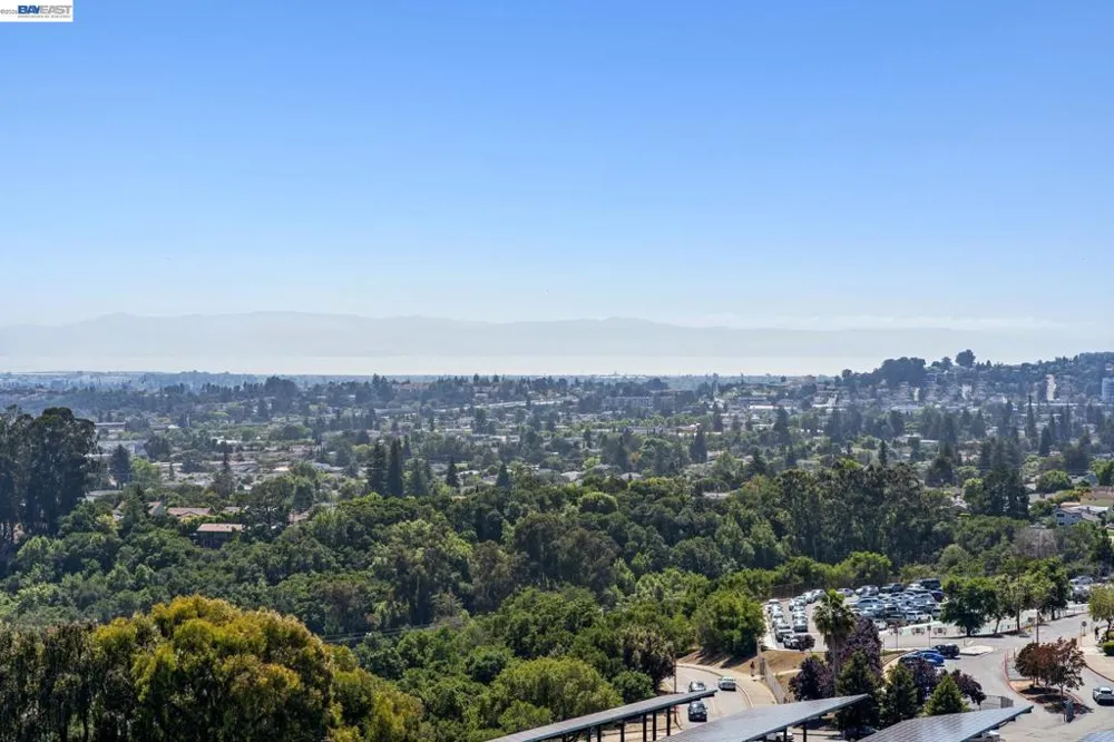 5314 Crown Ct Castro Valley, CA 94552