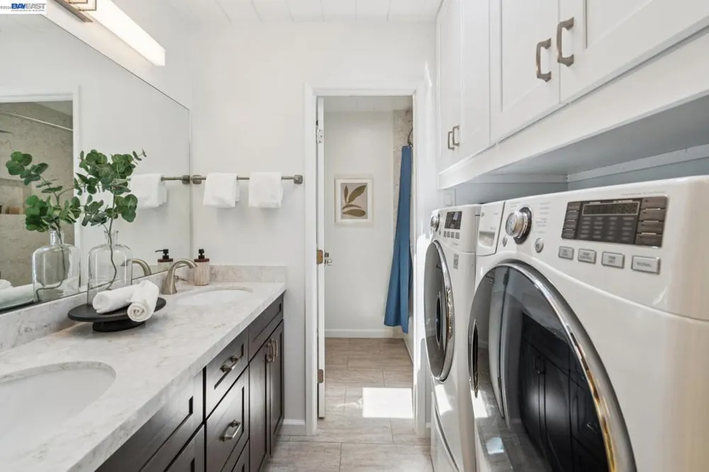 5314 Crown Ct Castro Valley, CA 94552