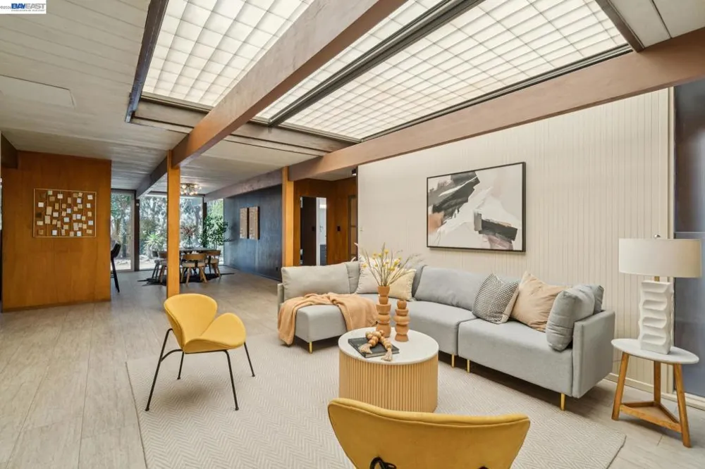 5314 Crown Ct Castro Valley, CA 94552