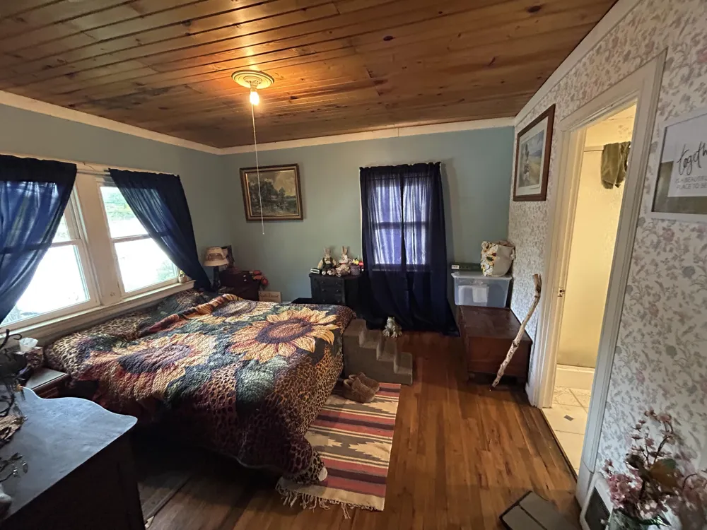 5289 High Tower Lake Road Hesperia, MI 49421