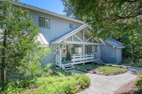 40782 Village Pass Lane