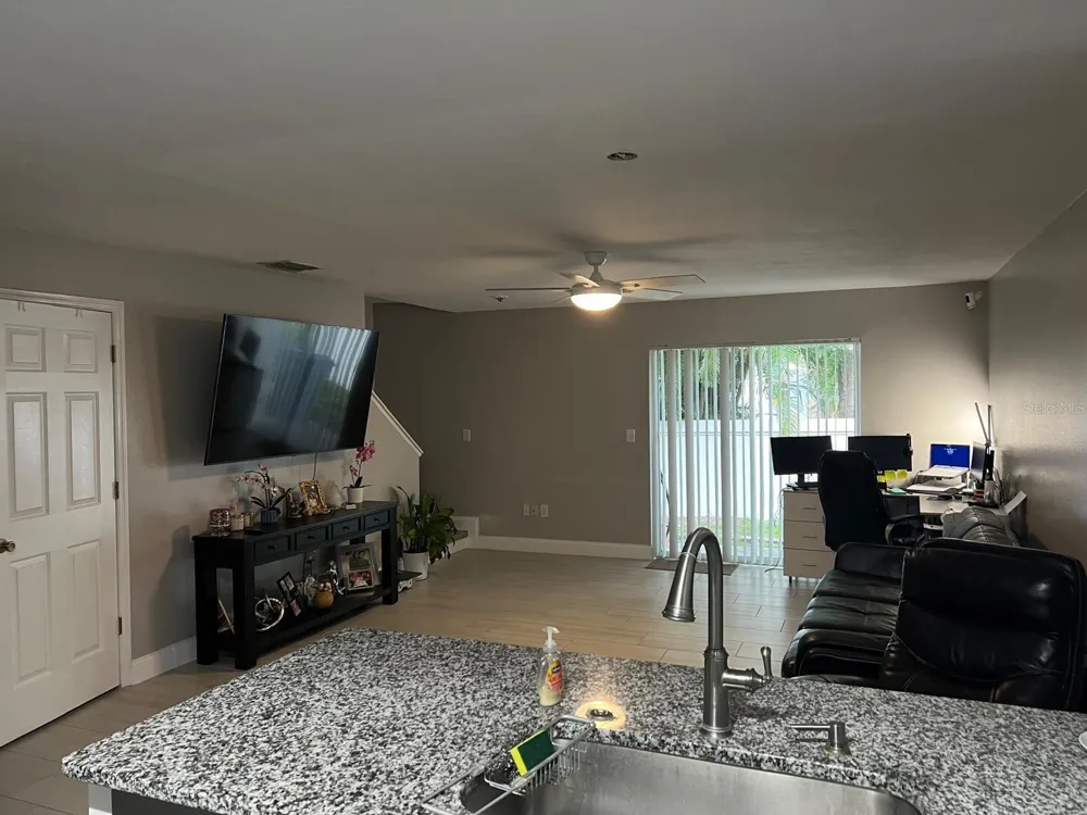 8423 EDGEWATER PLACE BOULEVARD Tampa, FL 33615