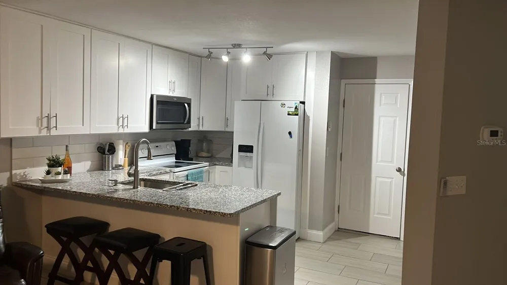 8423 EDGEWATER PLACE BOULEVARD Tampa, FL 33615