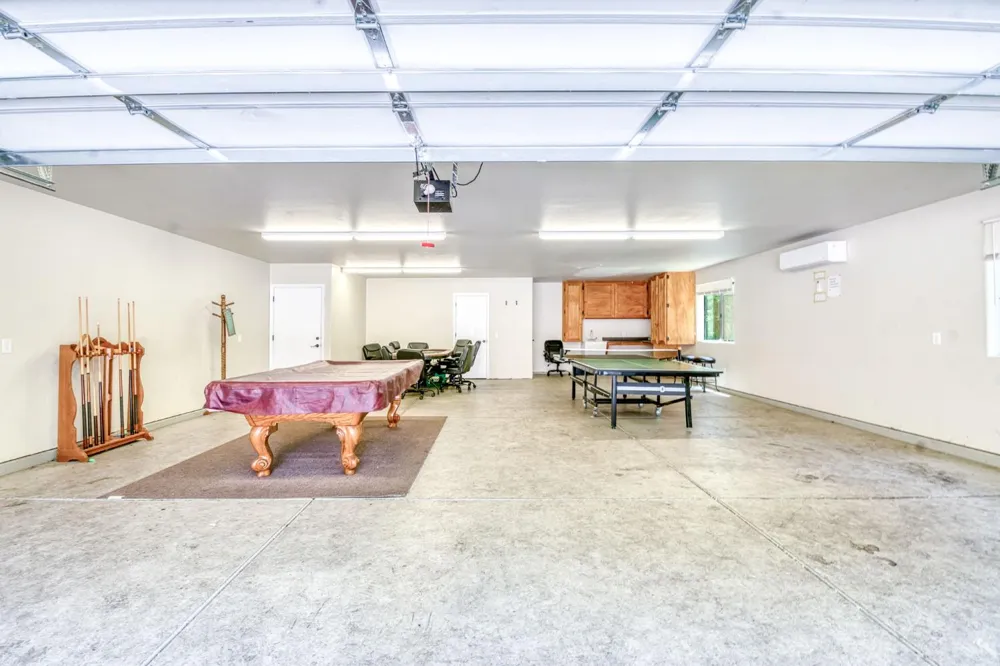 39145 Checkerbloom Lane Shaver Lake, CA 93664