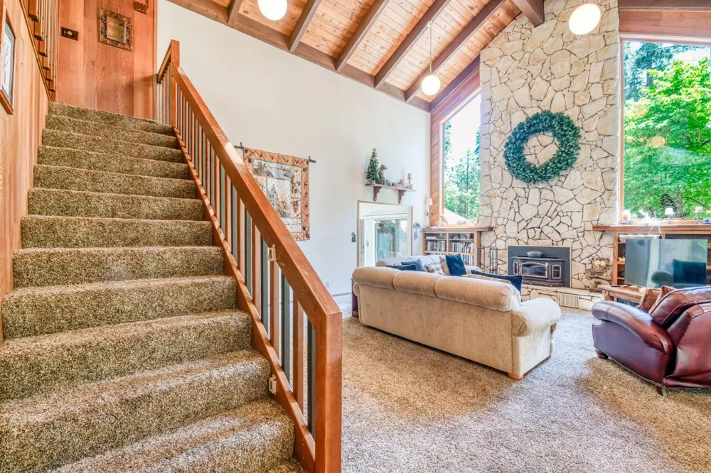 39145 Checkerbloom Lane Shaver Lake, CA 93664