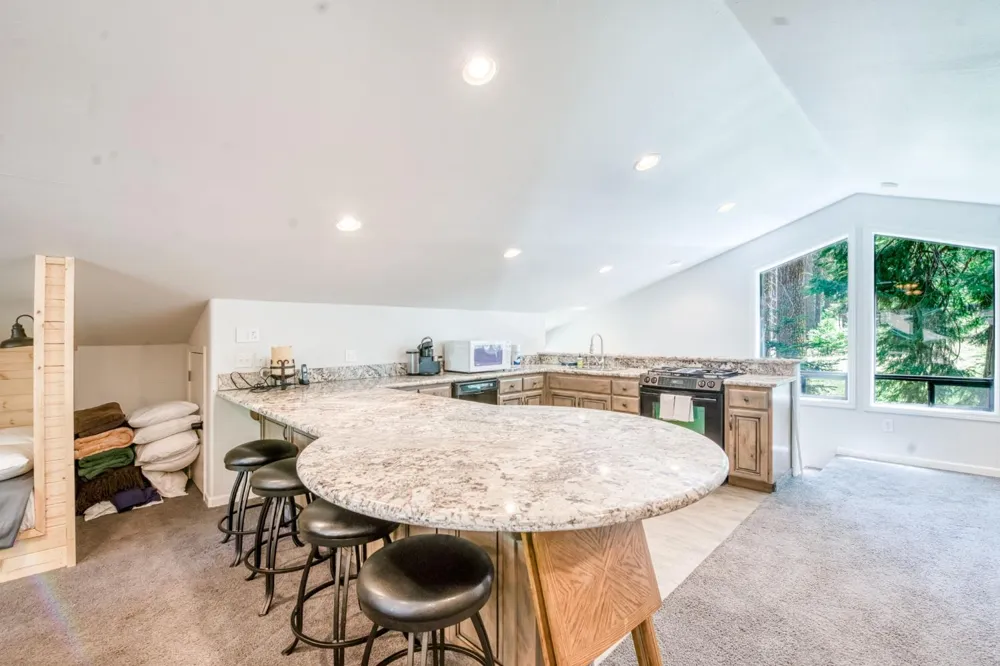 39145 Checkerbloom Lane Shaver Lake, CA 93664