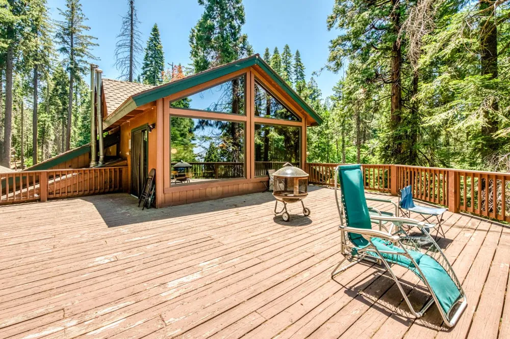 39145 Checkerbloom Lane Shaver Lake, CA 93664