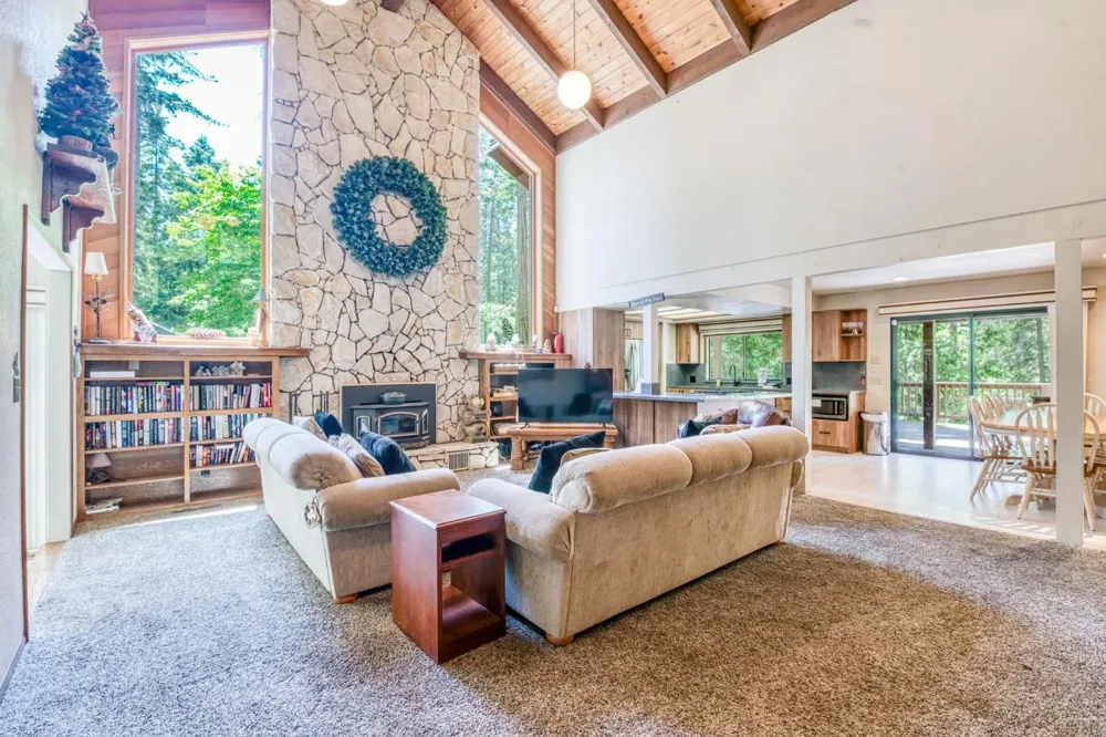 39145 Checkerbloom Lane Shaver Lake, CA 93664