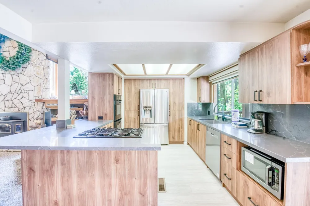 39145 Checkerbloom Lane Shaver Lake, CA 93664