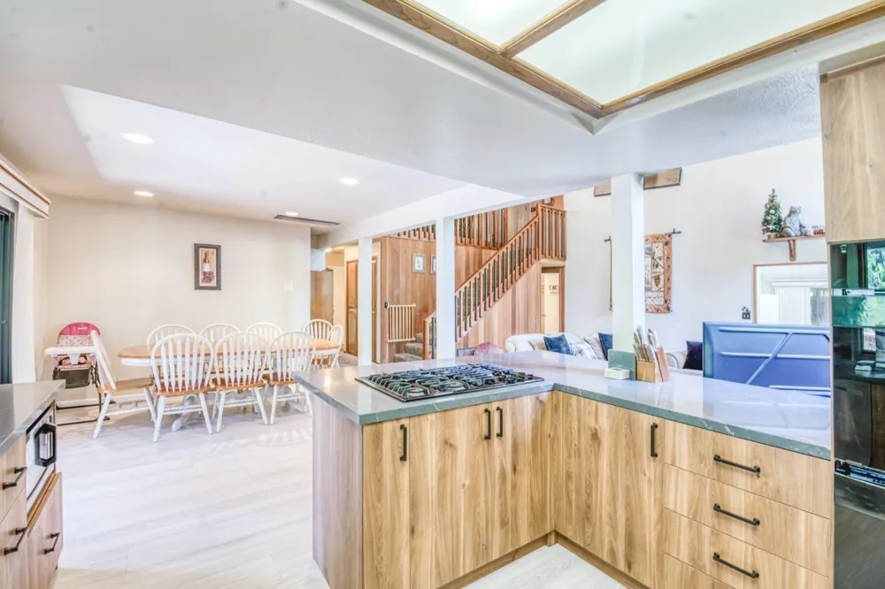 39145 Checkerbloom Lane Shaver Lake, CA 93664