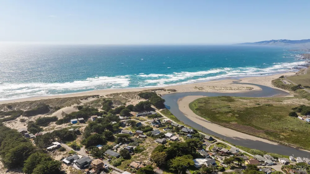 255 Lisbeth Lane Bodega Bay, CA 94923