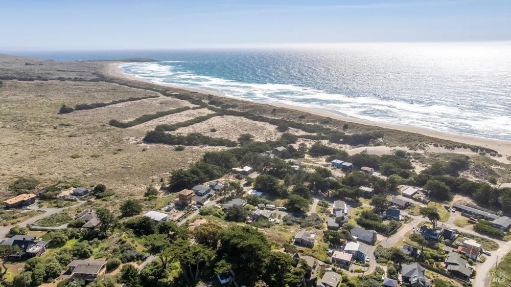 255 Lisbeth Lane Bodega Bay, CA 94923