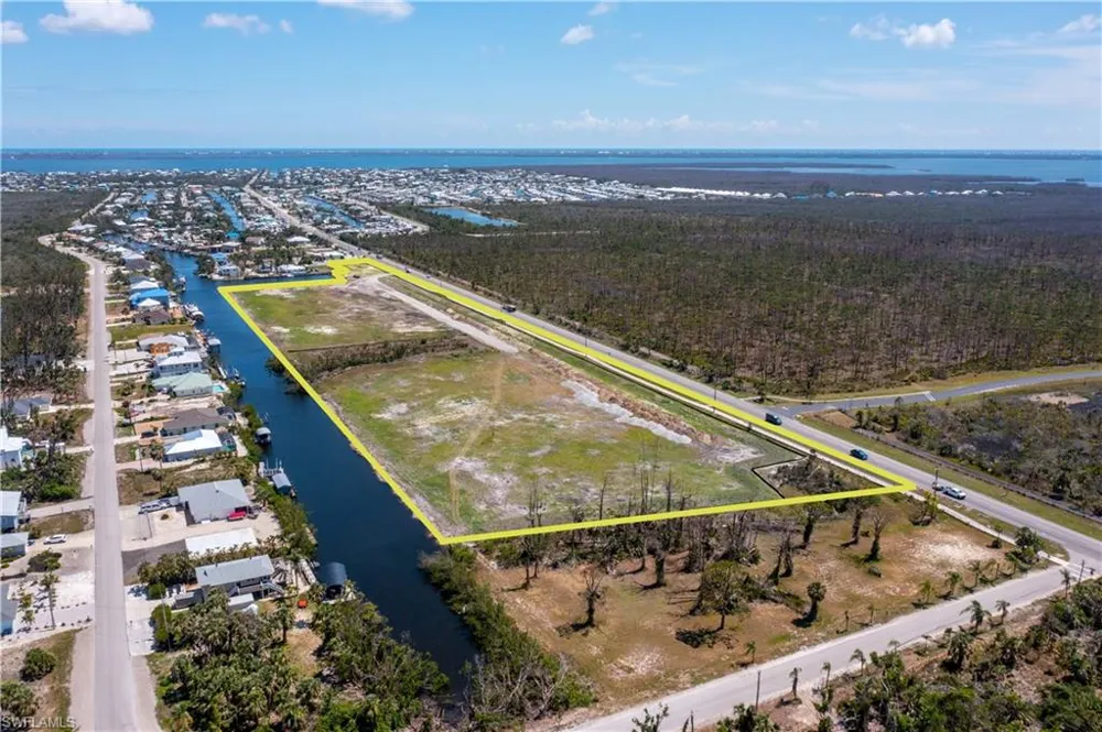 3810 Stringfellow Road St. James City, FL 33956
