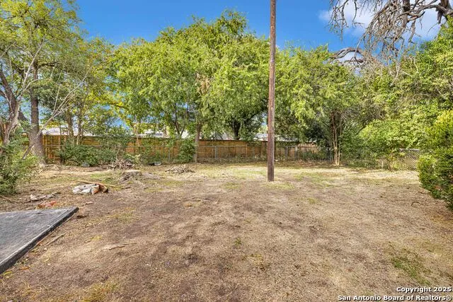 6014 EVERS RD Leon Valley, TX 78238