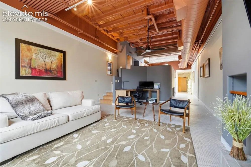 934 Manitou Avenue #212 Manitou Springs, CO 80829