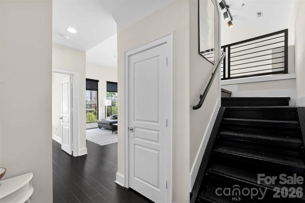 115 E Park Avenue ##401 Charlotte, NC 28203