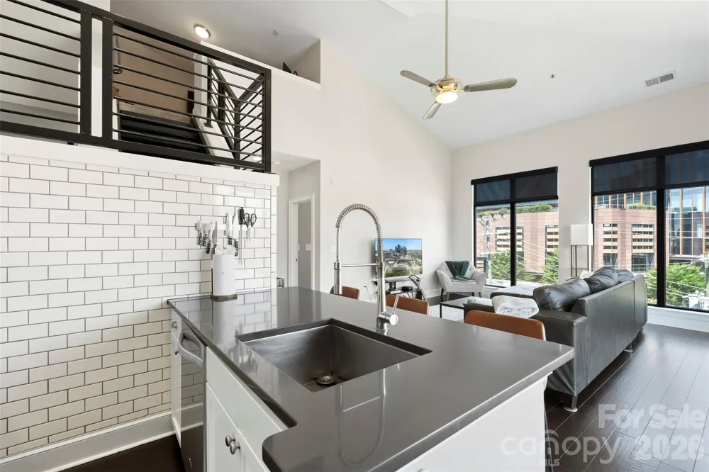 115 E Park Avenue ##401 Charlotte, NC 28203