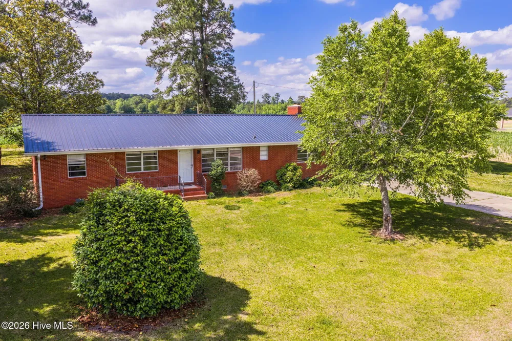 1273 Roseland Road Chadbourn, NC 28431